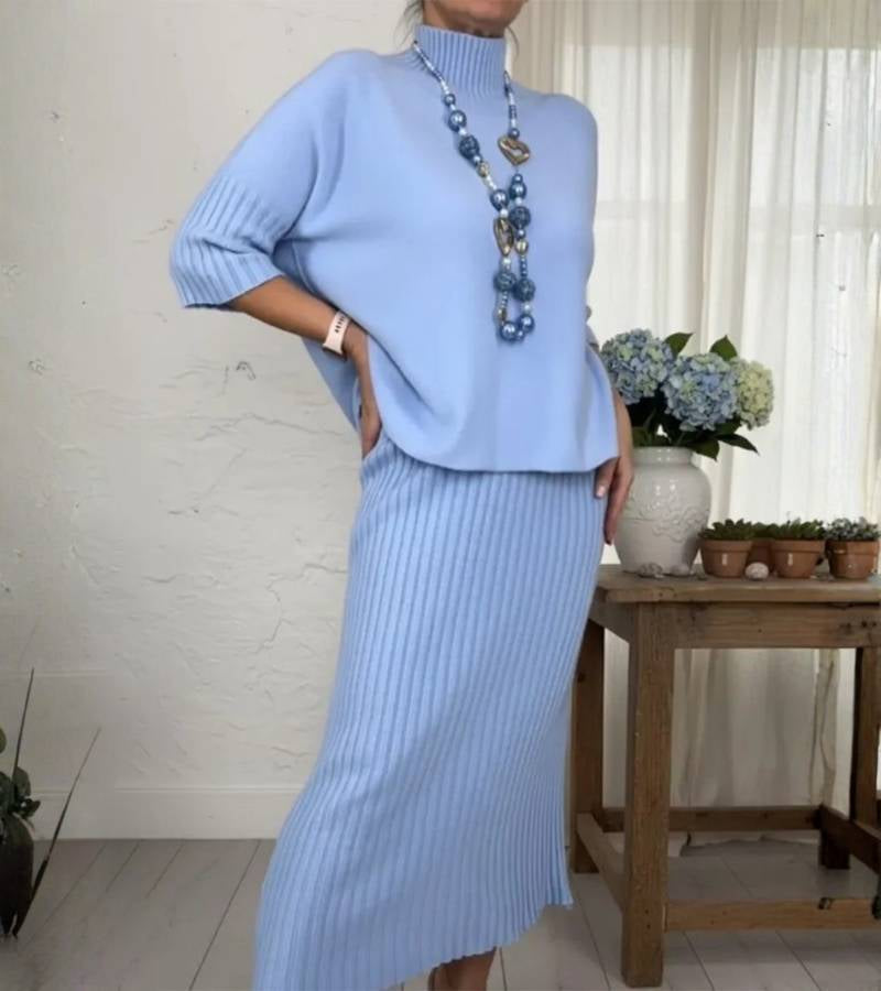 Cristina | Set din tricot cu fustă midi cu dungi